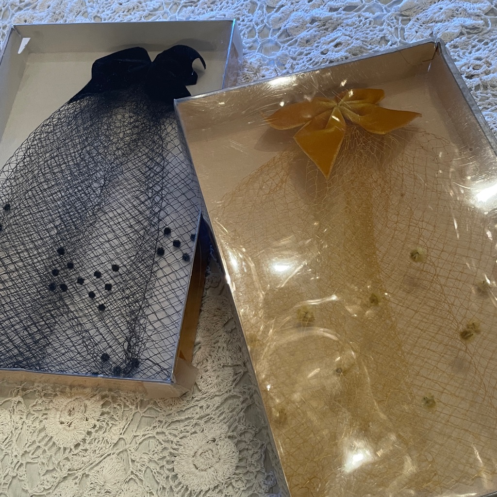 2 Head Veils  Vintage Netted Head Veils With Velvet Bows